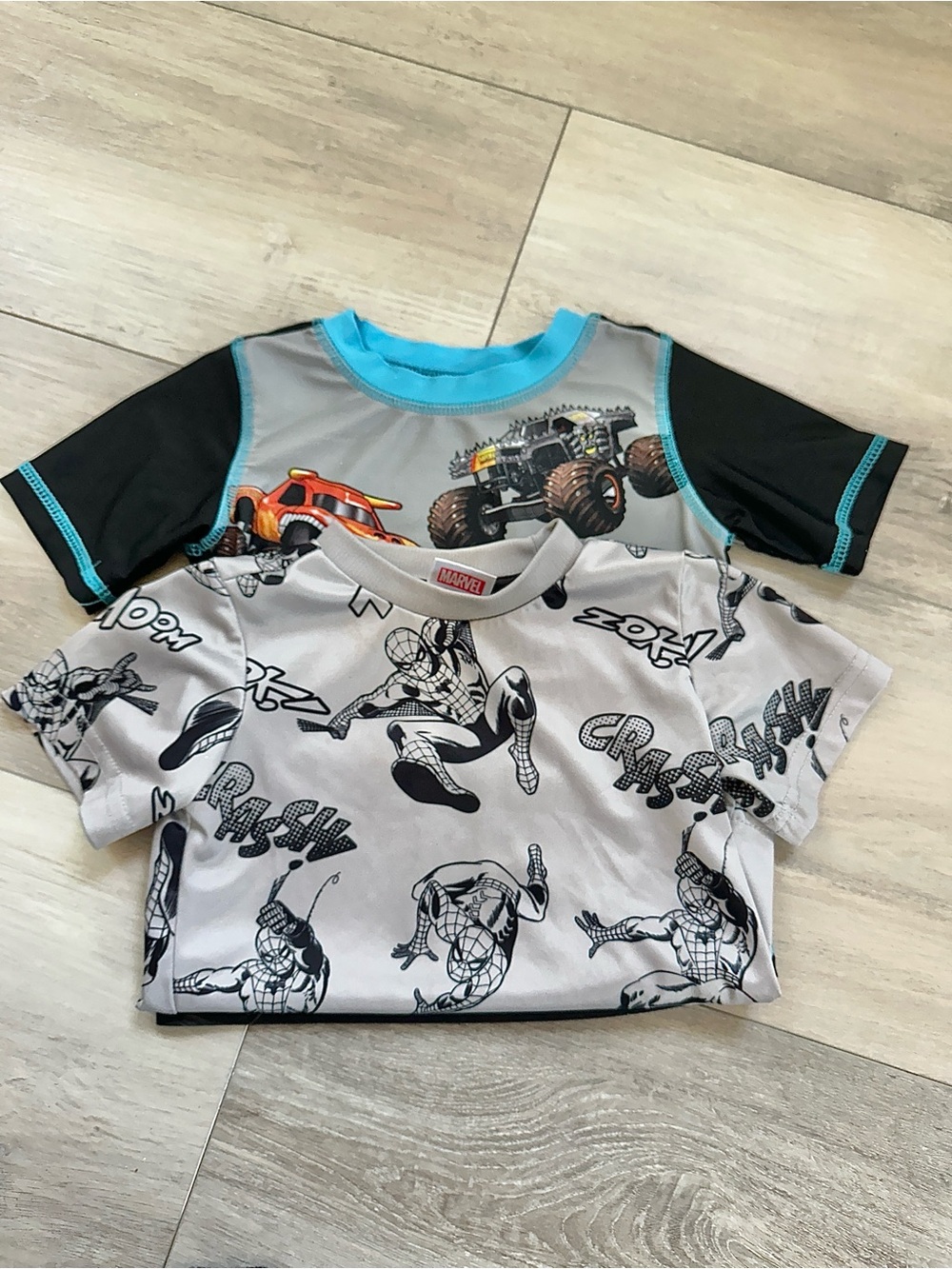 Marvel Boys' Spider-Man & Monster Truck Tee Set bundle waterproof size 3T